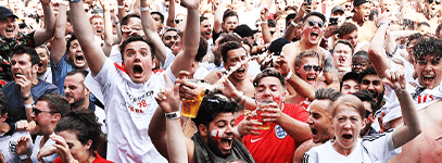 Top 10 Sports Teams with the Drunkest Fans